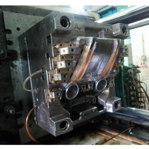 حقن البلاستيك Mould-Auto-Pront Fog Lamp Shield